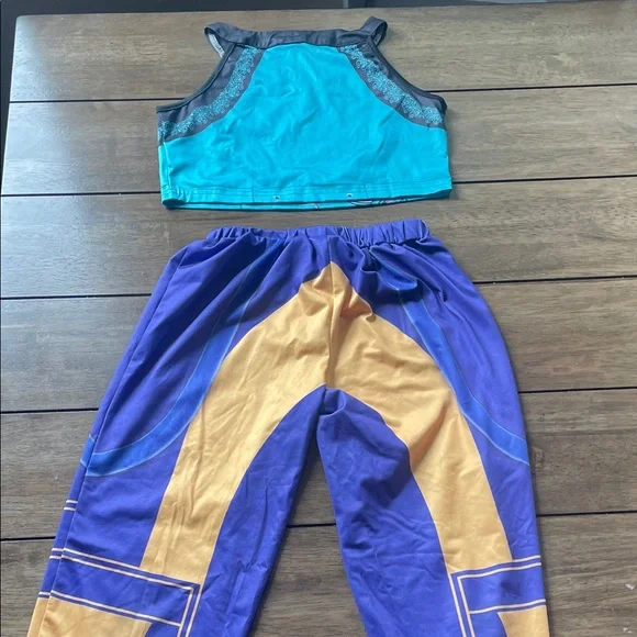 KPop Demon Hunters Costume Set - Blue and Purple - Picture 5 of 8